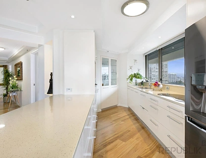 51/3554 Main Beach Parade, Surfers Paradise, Gold Coast, 3 कमरे, 2 बाथरूम, Unit