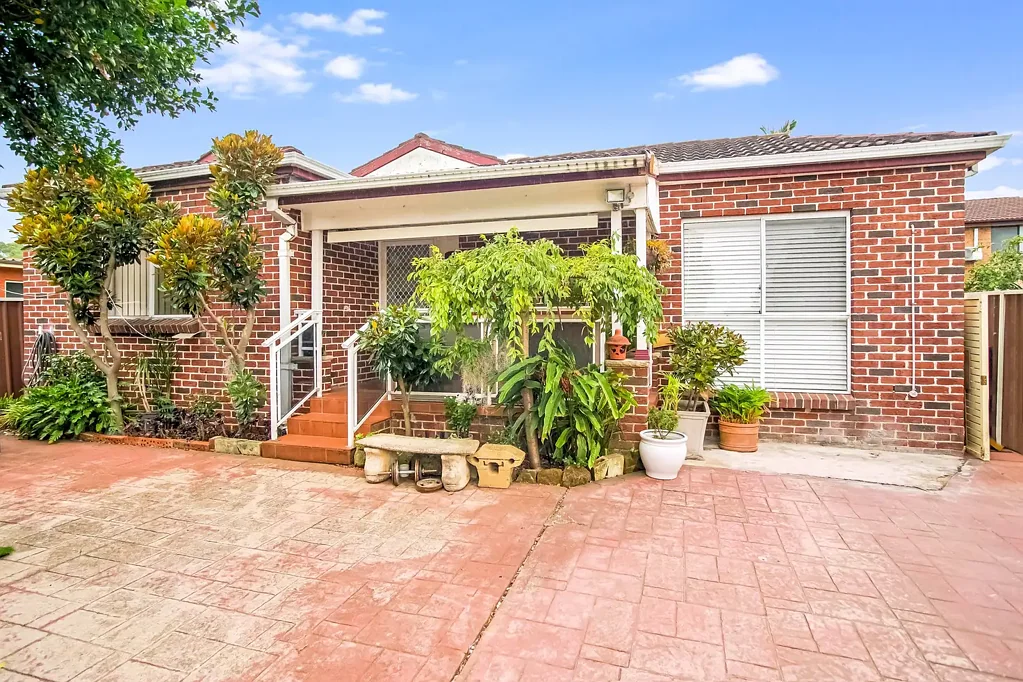135B Chiswick Road, Greenacre, NSW 2190