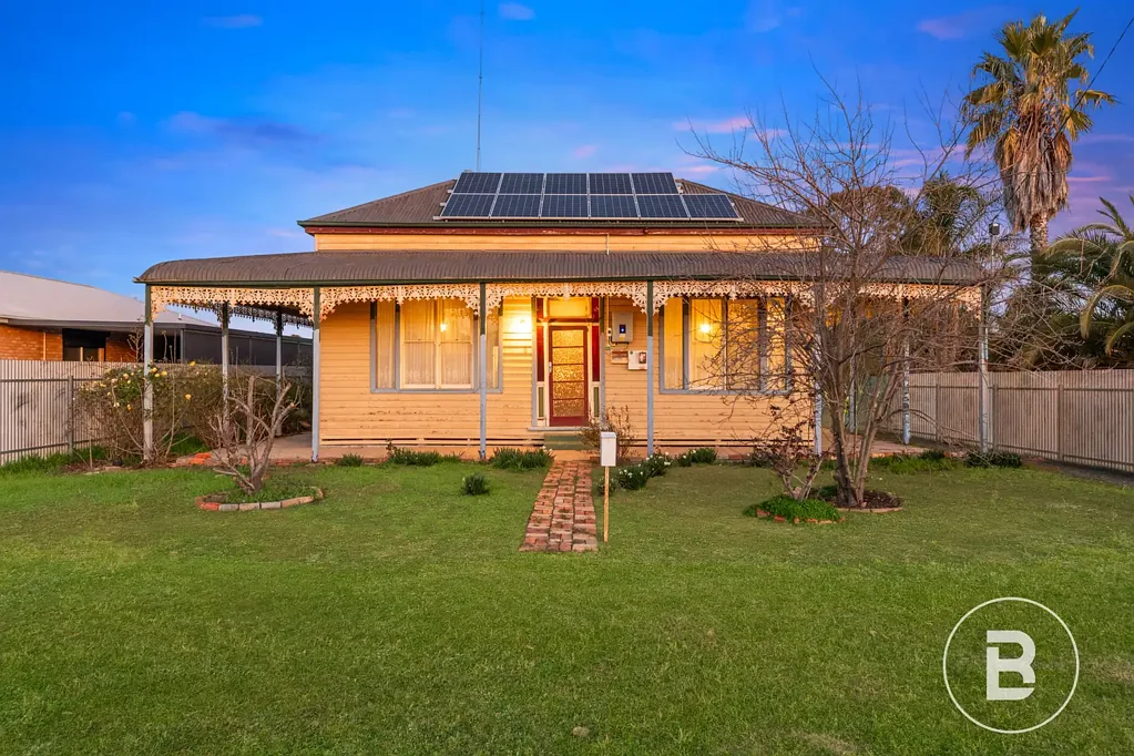 8 Jenkins Street, Charlton, VIC 3525