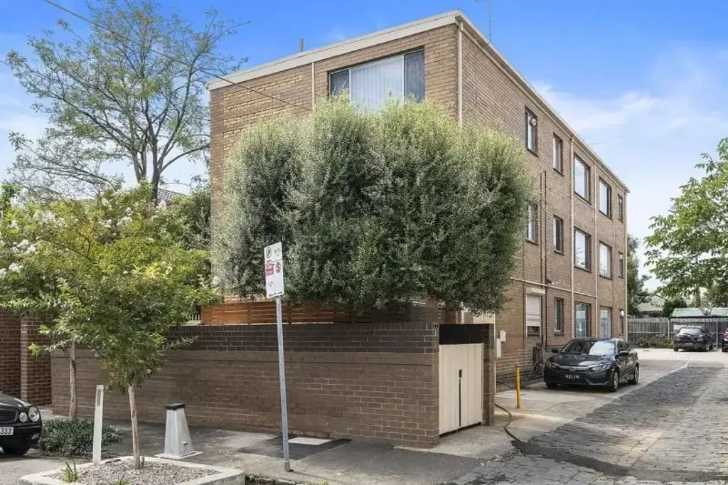 Apartment For Rent