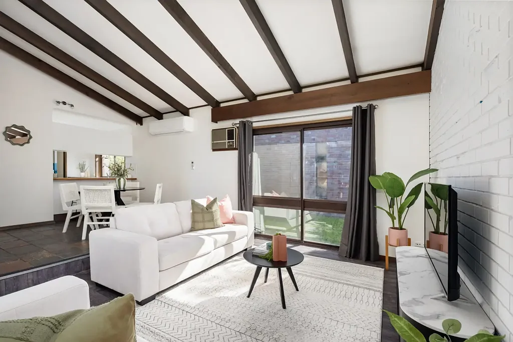 East Albury 2कमरा A Townhouse with Character, Space & Location!