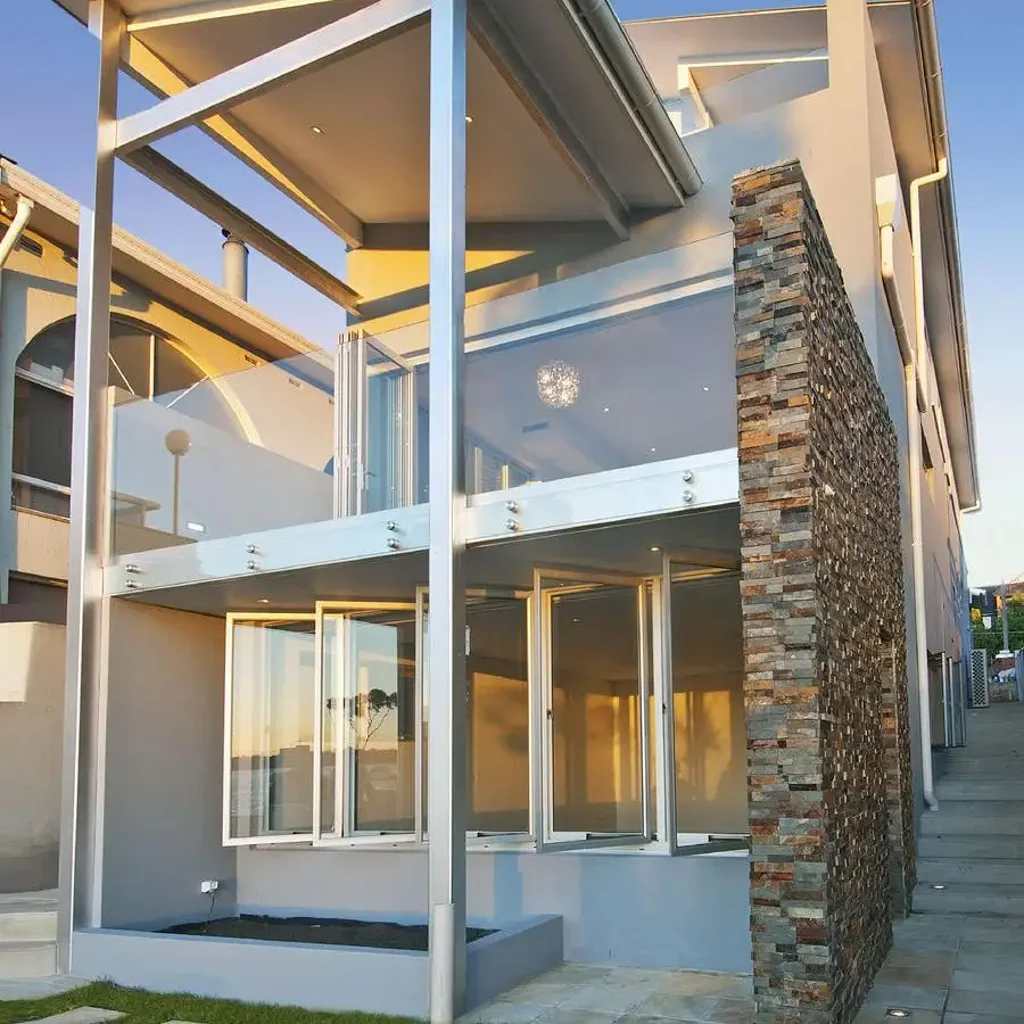 Renovated Luxurious Bayfront Living with Uninterrupted Water Views