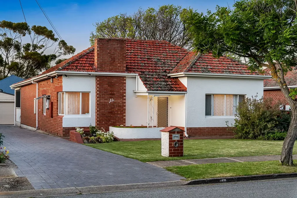 31 Gowrie Avenue, Glengowrie, SA 5044
