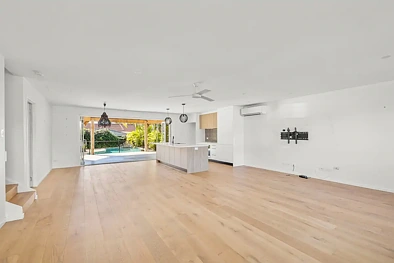 21 Dabchick Drive, Burleigh Waters, QLD 4220, 4 phòng ngủ, 2 phòng tắm, House