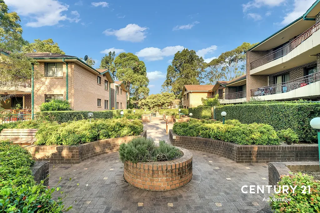 Wentworthville 2Phòng ngủ Location Location Location!!!