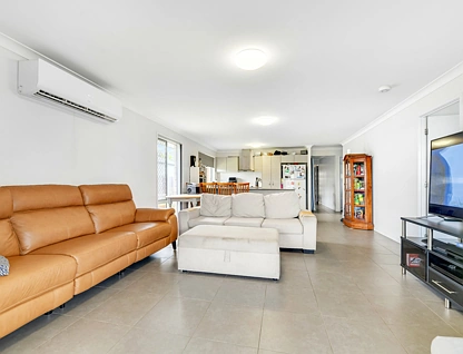 72 Darnell Street, Yarrabilba, QLD 4207, 4 Kuwarto, 2 Banyo, House