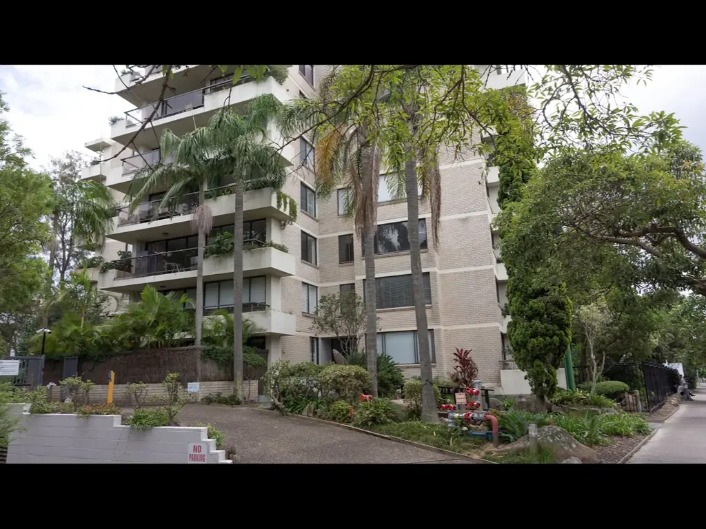 Neutral Bay 2침실 Spacious, North Facing, 2 Bedroom Apartment with Private Balcony