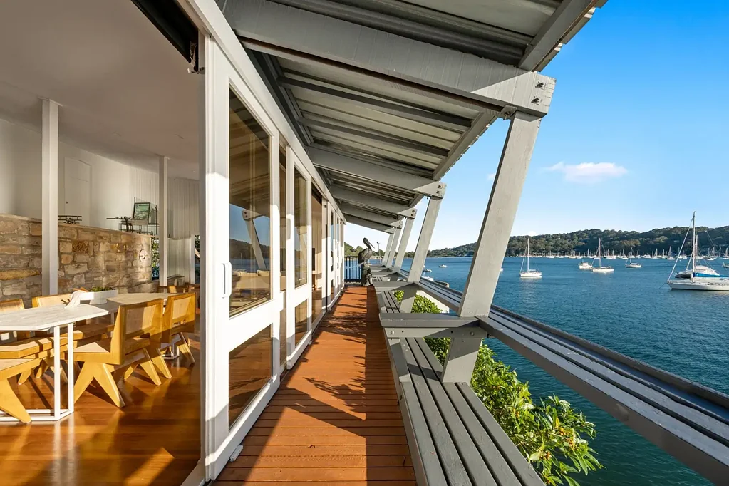 Palm Beach 2침실 Exceptional Deep Waterfront with Private Jetty, Impressive Boathouse and Direct