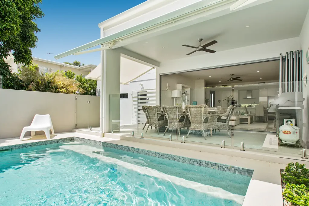 Fully Furnished Noosa Living