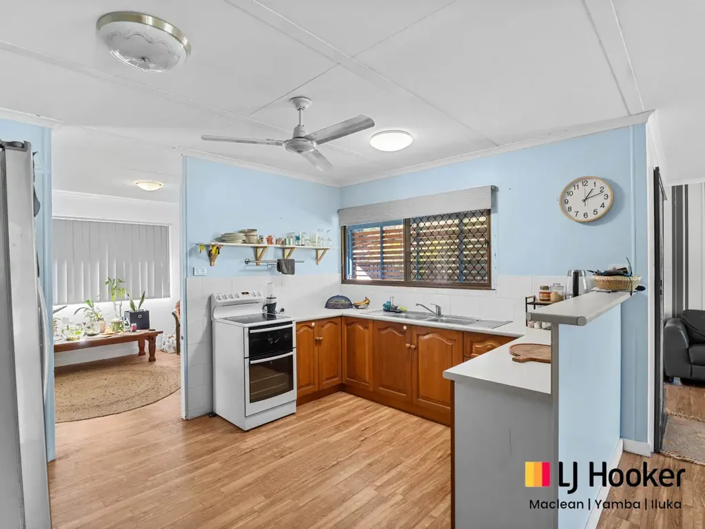 28 Loxton Avenue, Iluka, NSW 2466