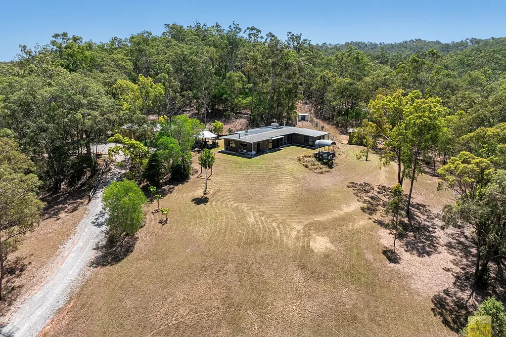 Calliope 4 Slaapkamer Lifestyle Acreage Close to Town