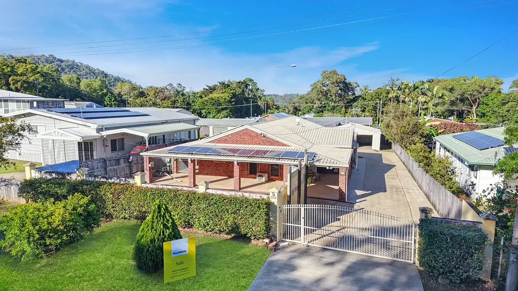 320 Grasstree Beach Road, Grasstree Beach, QLD 4740