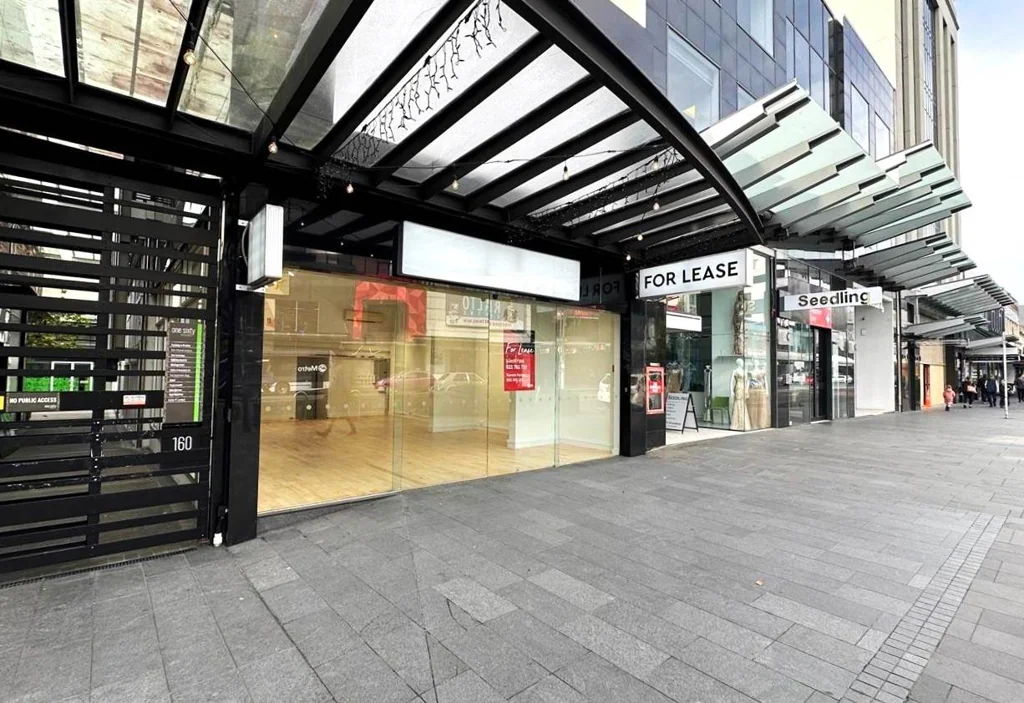 Newmarket AFFORDABLE BROADWAY RETAIL OPPORTUNITY