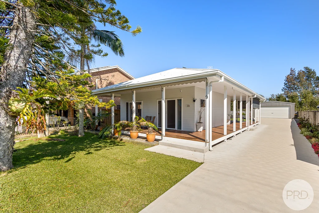 9 Tanilba Avenue, Tanilba Bay, NSW 2319