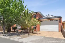 9 Chesterton Road, Altona Meadows