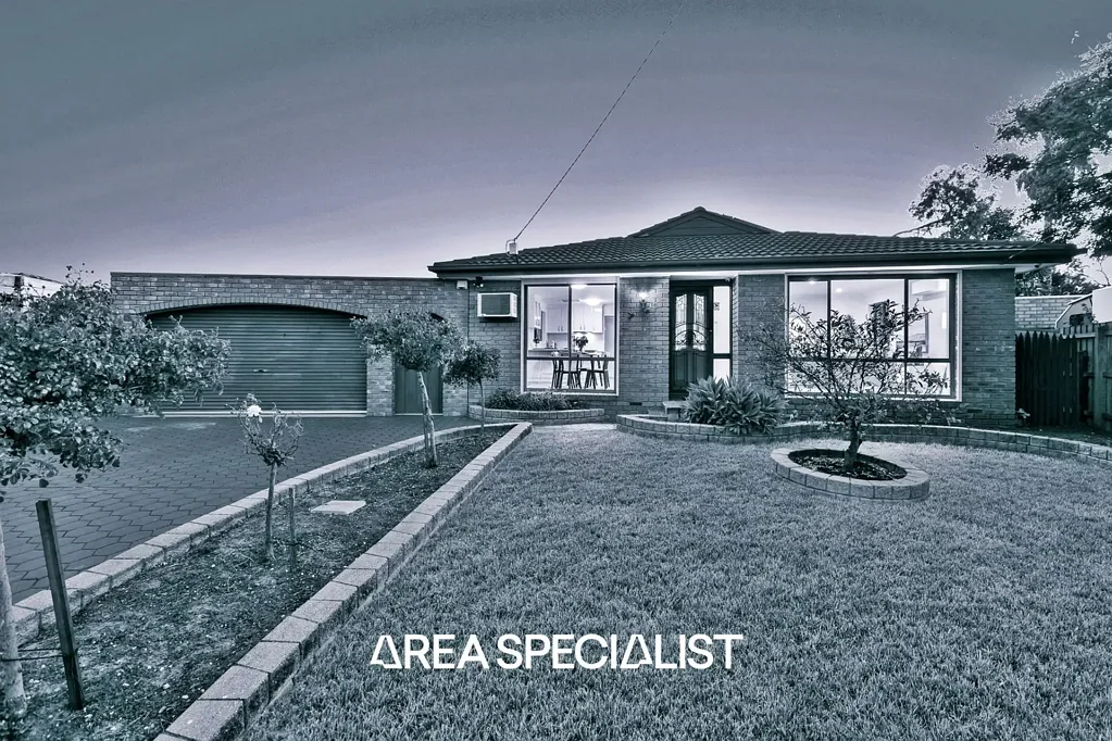 16 Greenleaf Court, Keysborough, VIC 3173