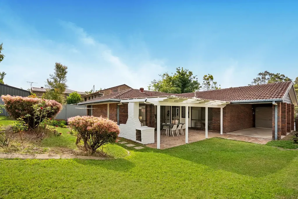10 Juba Street, Riverhills, QLD 4074