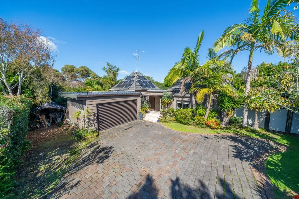 Half Moon Bay 5Kwarto A Private Oasis with Endless Possibilities