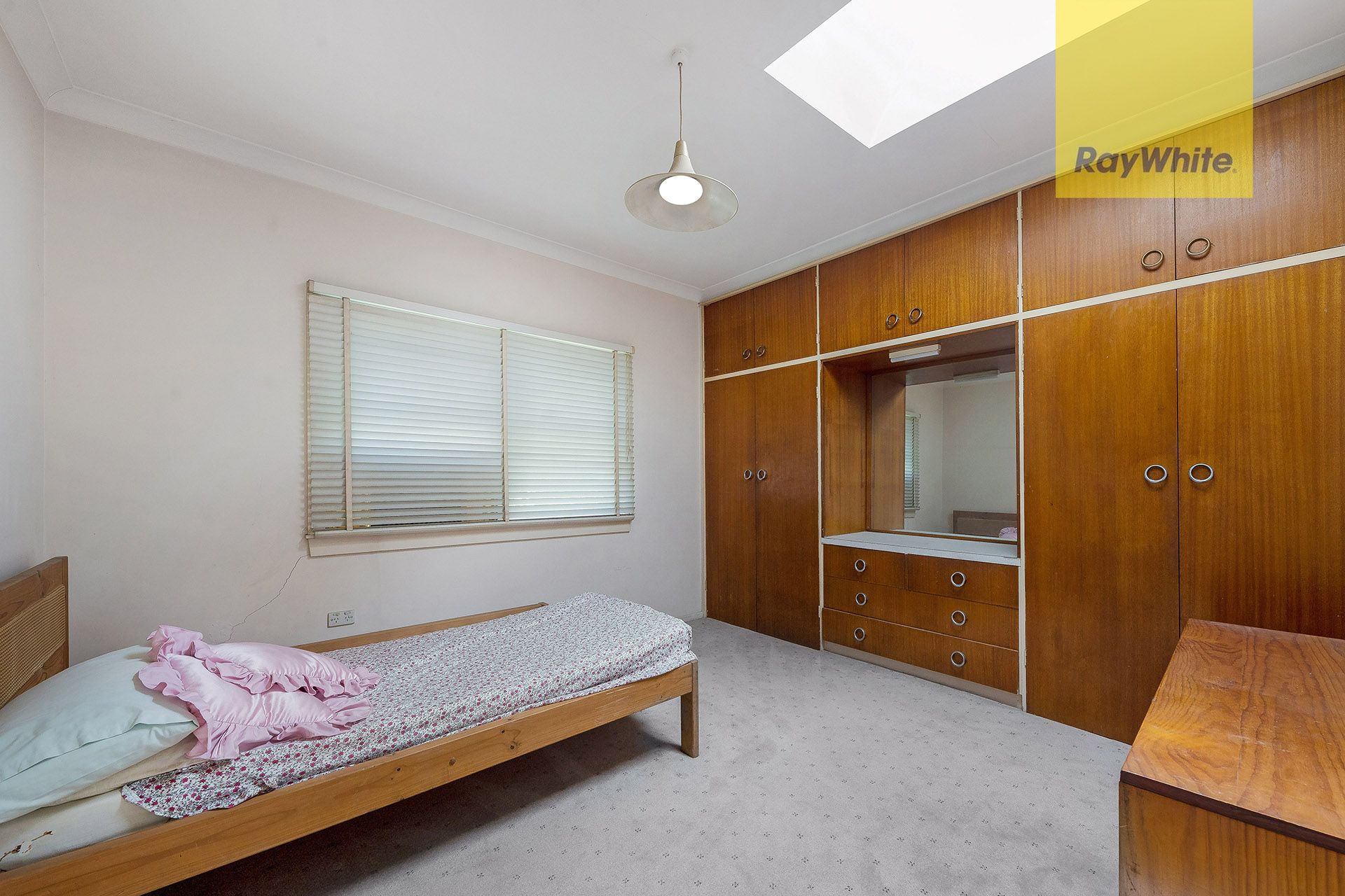 69 HOUISON ST, WESTMEAD NSW 2145, 0 habitaciones, 0 baños, House