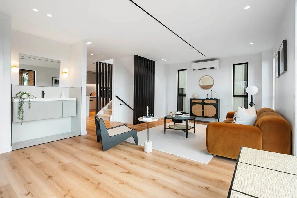 Milford 4침실 4 Bedrooms Brand New with 10-Yr Builder Guarantee