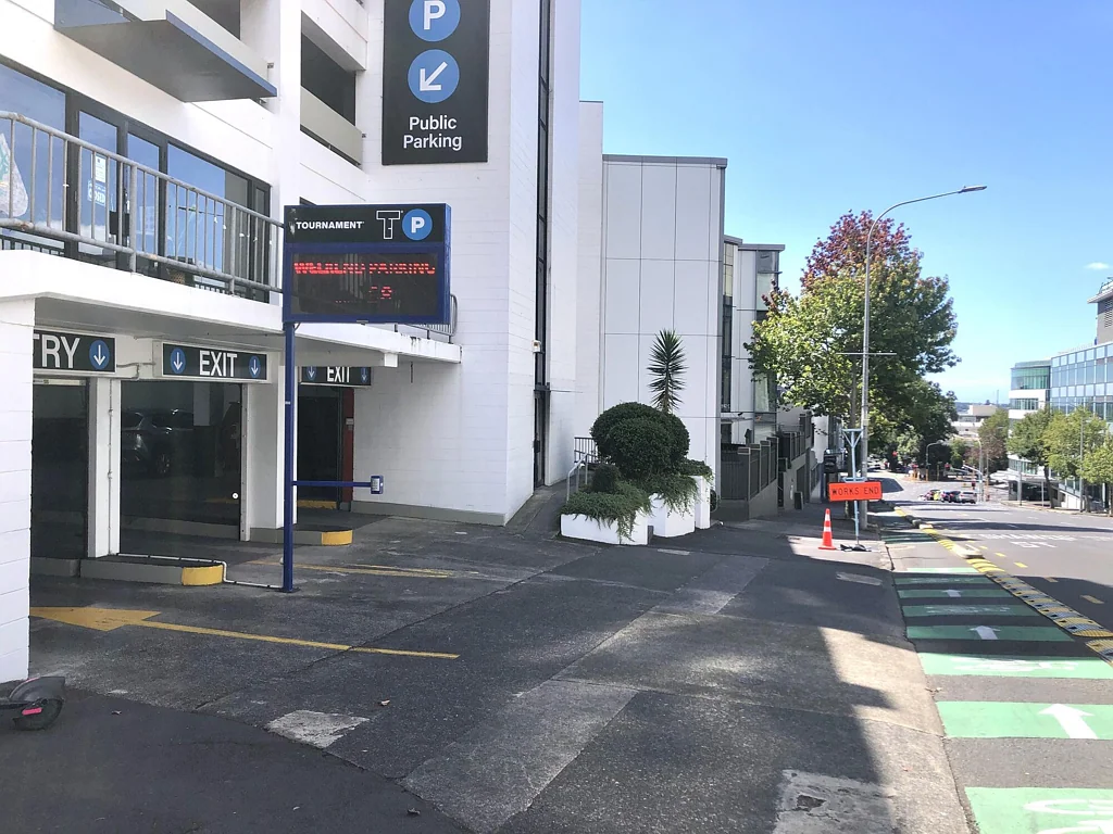 Auckland Central CBD carpark with ultra-easy street access