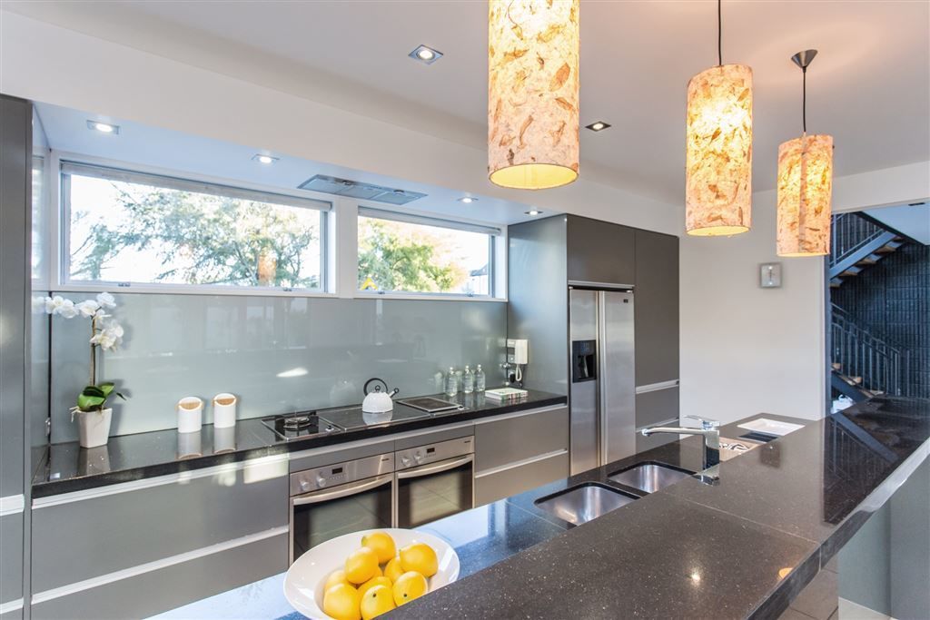 95 Merivale Lane, Merivale, Christchurch, 5 phòng ngủ, 0 phòng tắm