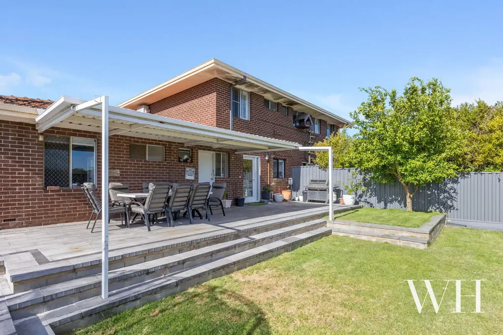 2-Bedroom Unit with Expansive Backyard in Palmyra