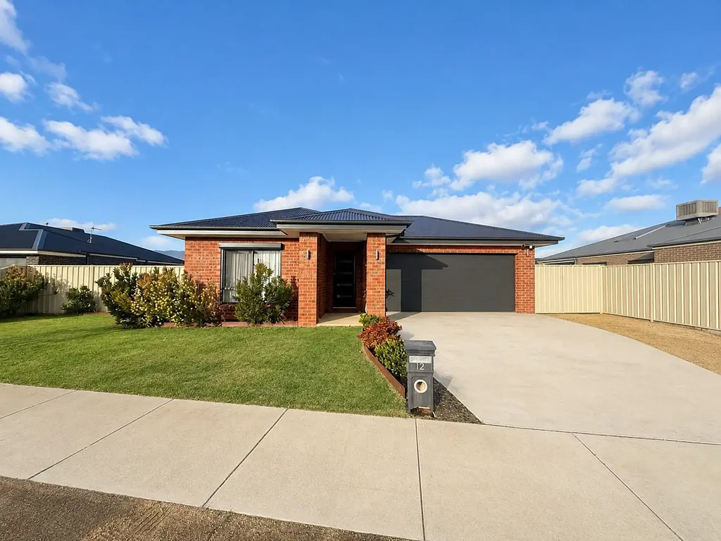 12 Feather Drive, Mooroopna, VIC 3629, 4房, 2浴, House