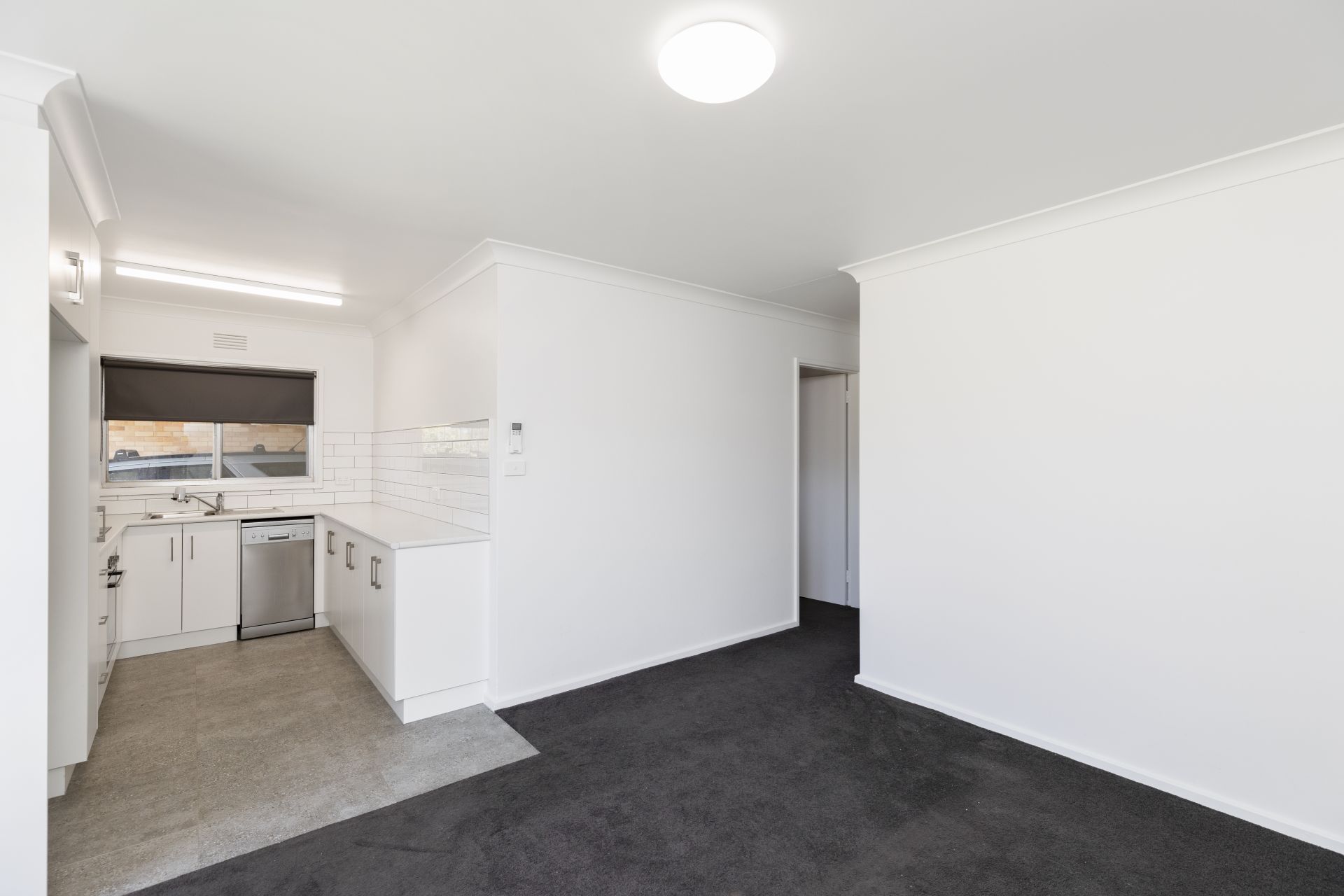 UNIT 6 8-10 WILLOW ST, KOORINGAL NSW 2650, 0 침실, 0 욕실, House