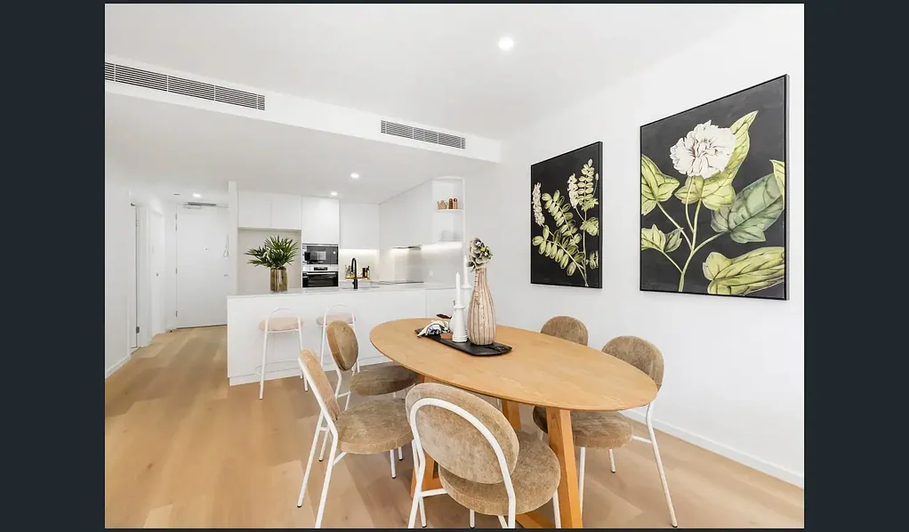 2 Bedroom Beachfront unit!