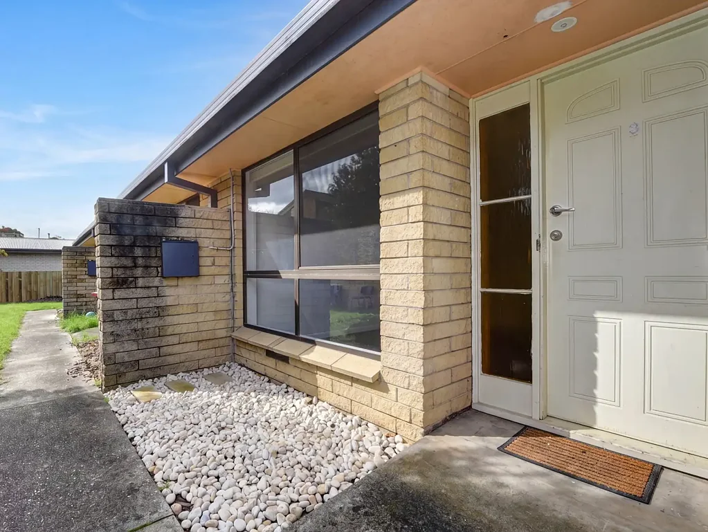 Modern Low Maintenance Living in Popular Newstead