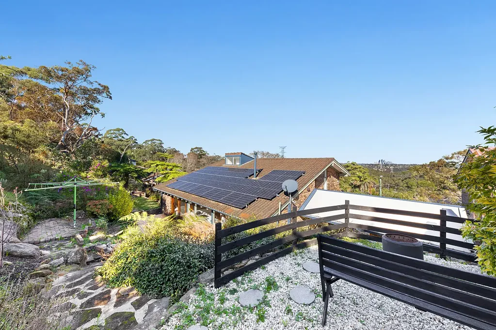 Exquisite family home in whisper quiet location