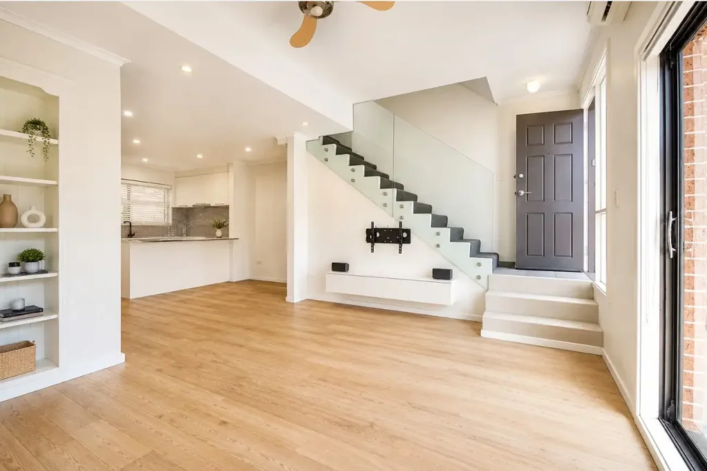 RENOVATED TOWNHOUSE