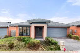 29 Goolwa Road, Point Cook