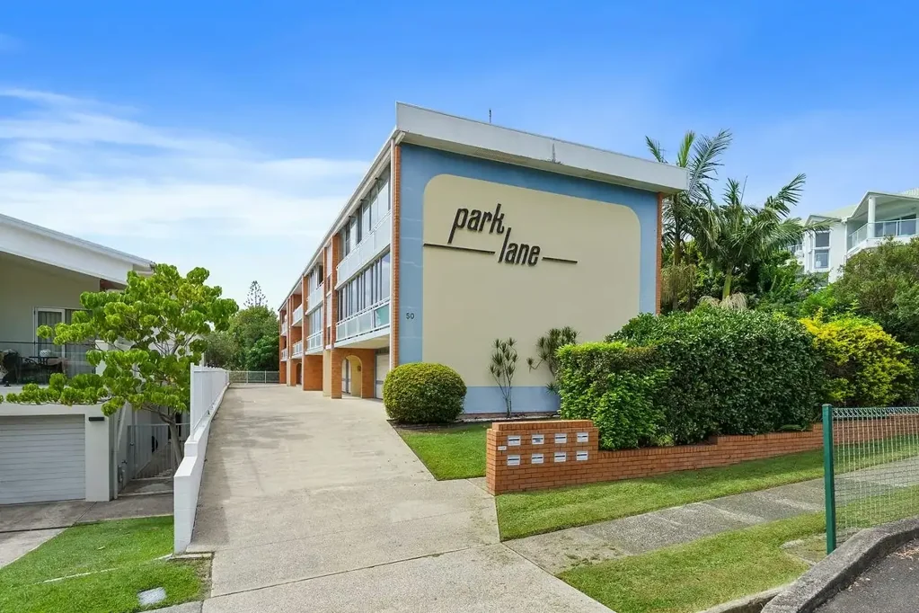 Perfect Furnished Unit in the Heart of Coolangatta