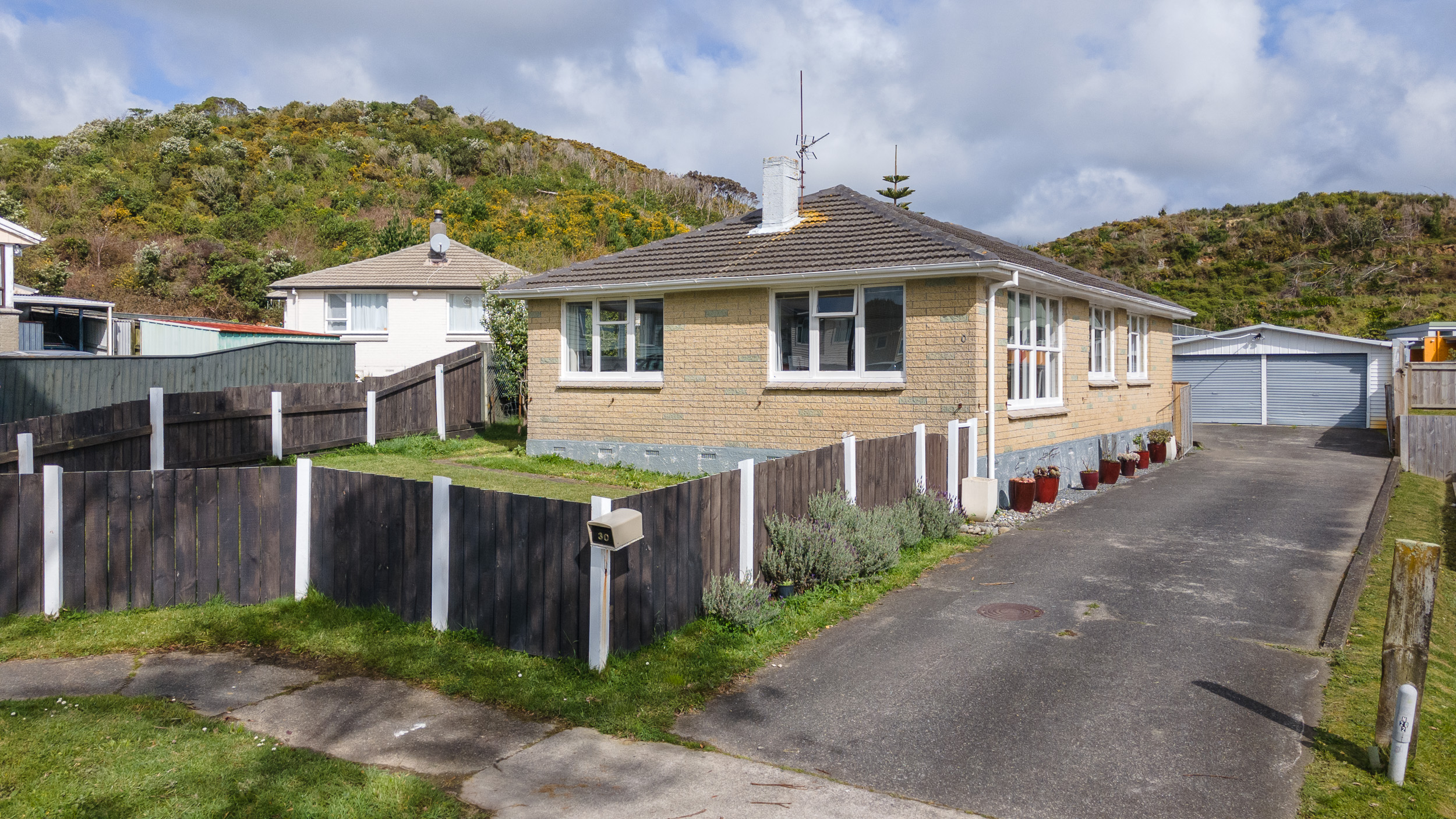 30 Surprise Place, Cannons Creek, Porirua, 3 Kuwarto, 0 Banyo, House