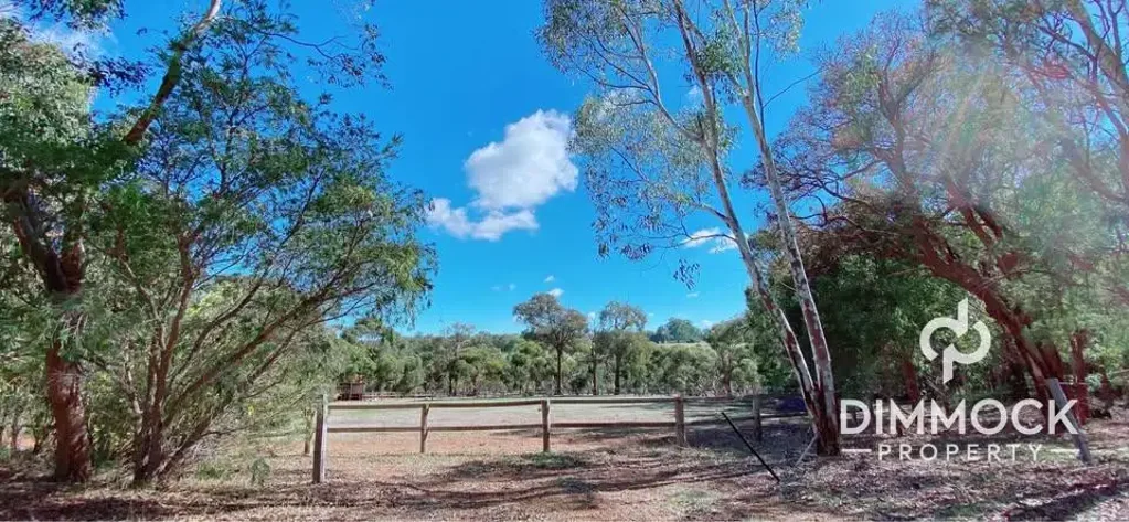 Gidgegannup  Spectacular Piece of Land