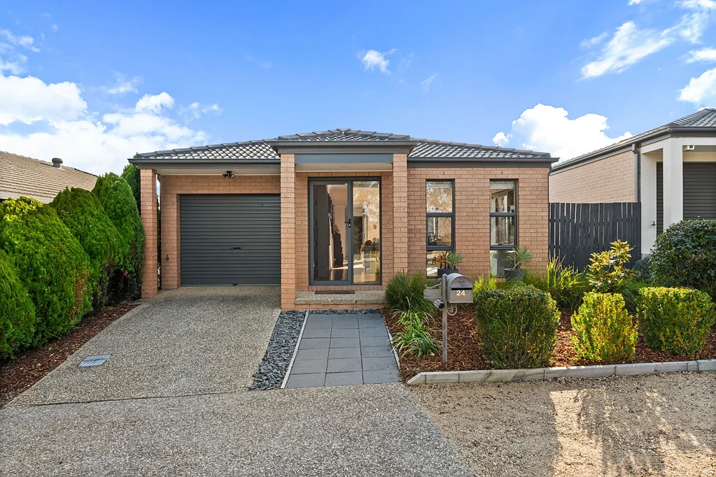 24 Turtle Rock Street, Harrison, ACT 2914