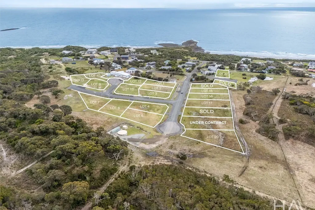 Low Head  Build Your Dream Home by the Water