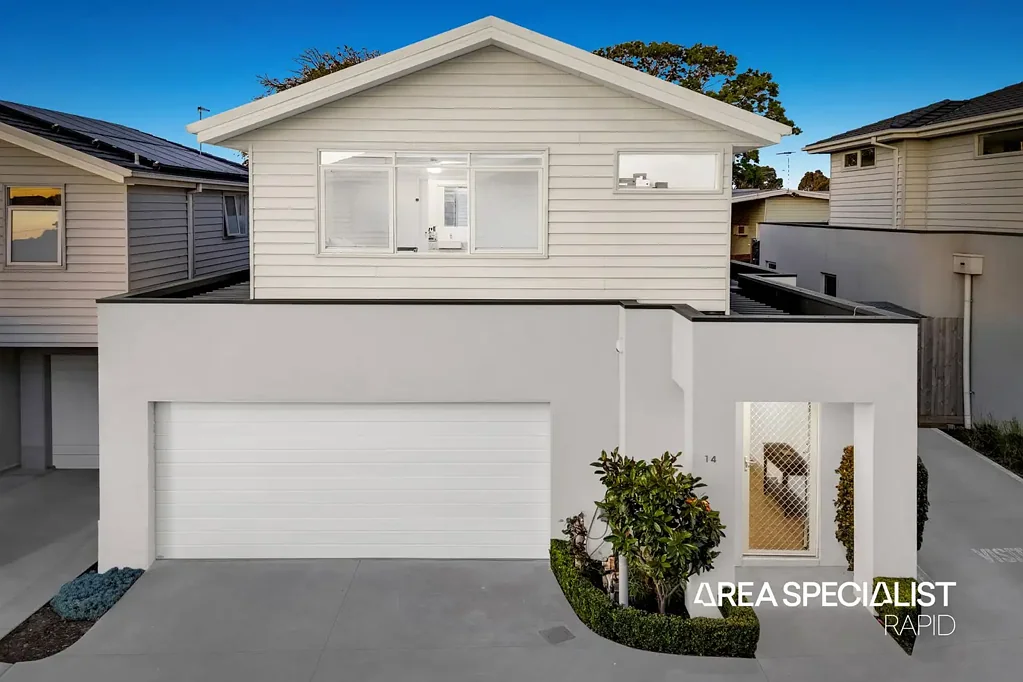 14 Sunnyoaks Lane, Hampton Park, VIC 3976