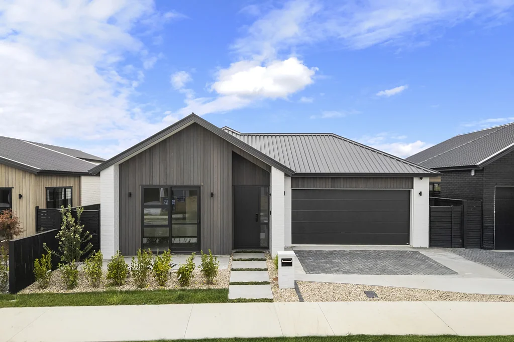 17 Pupu Crescent, Opaheke, Papakura, Auckland