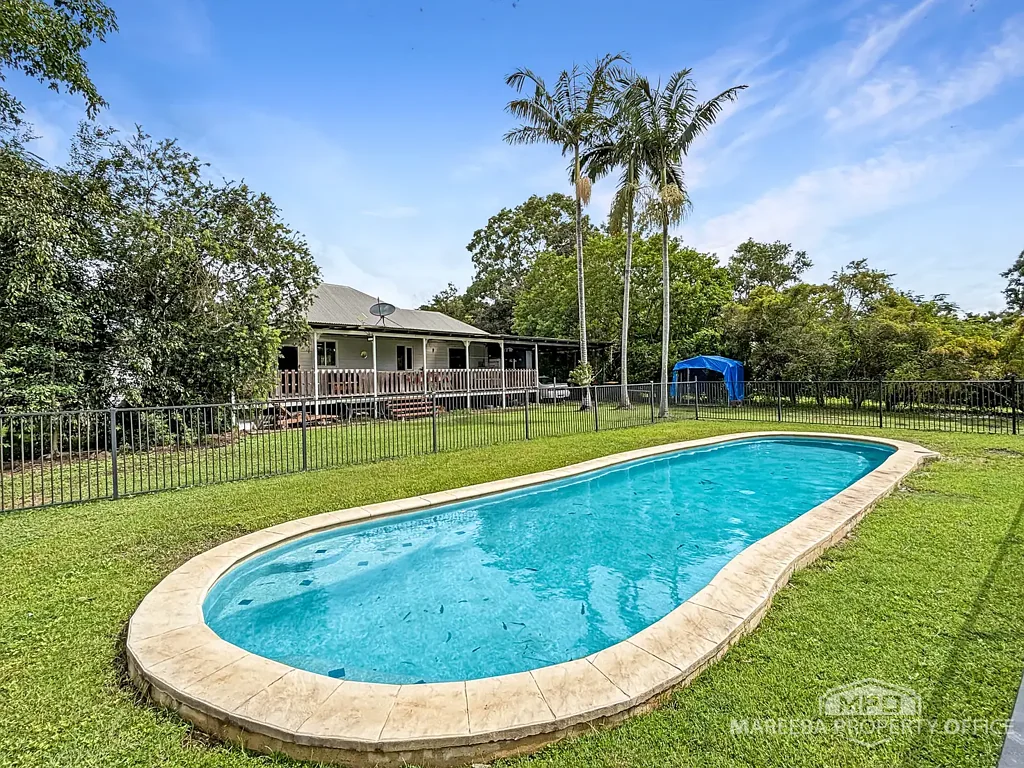 Mareeba 4Moenga PRIVATE & CHARMING QUEENSLANDER STYLE HOME WITH A STUNNING POOL!