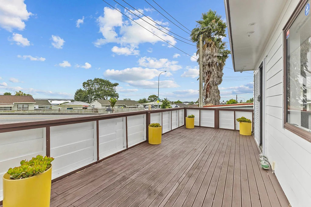 Manurewa East 3બેડરૂમ Well Maintained. Strong Location. Move In Ready