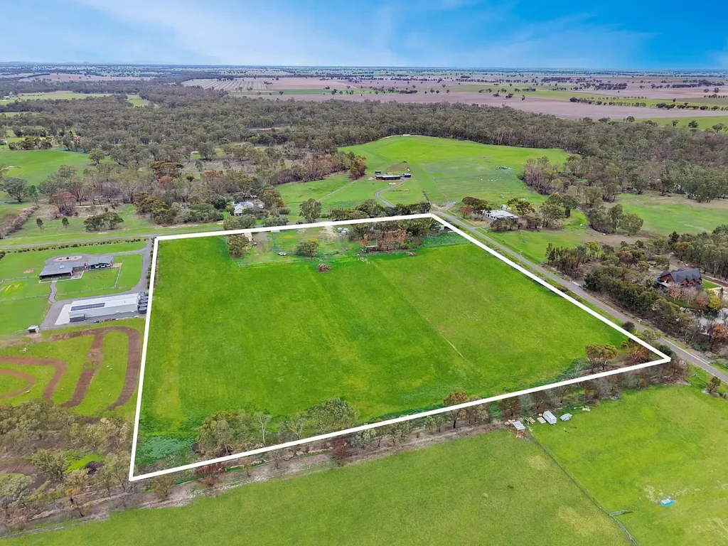 Quantong Lifestyle Acreage with Endless Potential