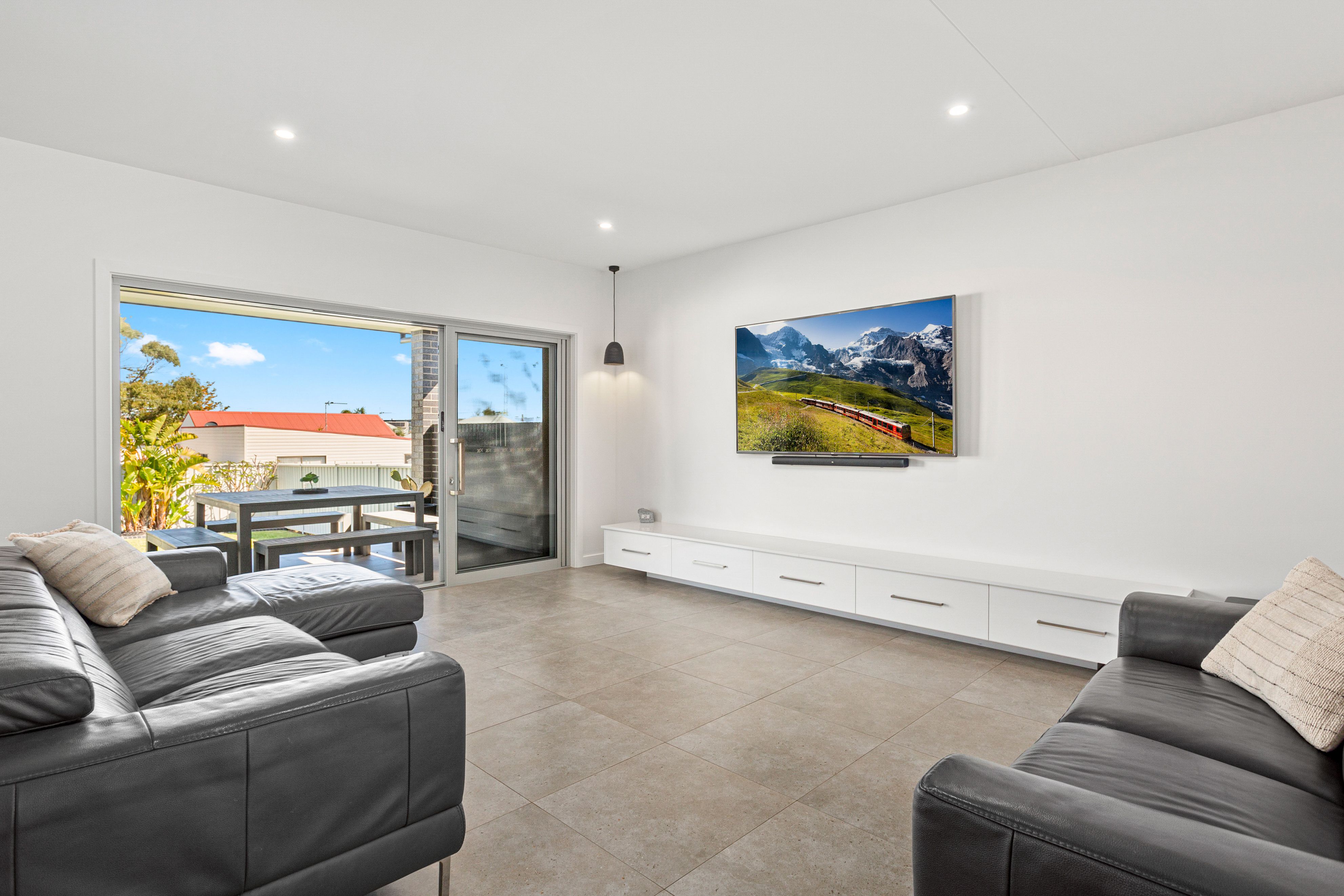 39 DARLEY ST, SHELLHARBOUR NSW 2529, 0部屋, 0バスルーム, House