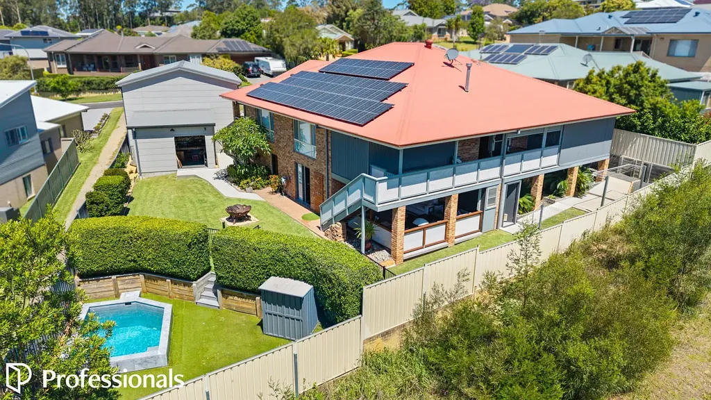 Mollymook Beach 4房  Finished to a Standard. Located for a Lifestyle