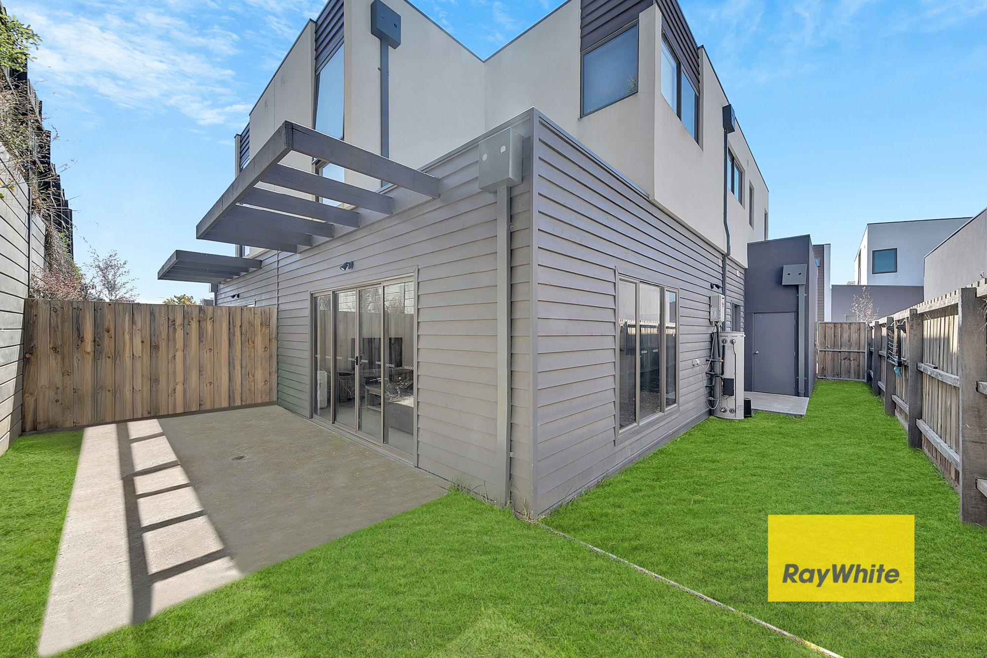 6 SOMMERVILLE AV, MERNDA VIC 3754, 0部屋, 0バスルーム, House