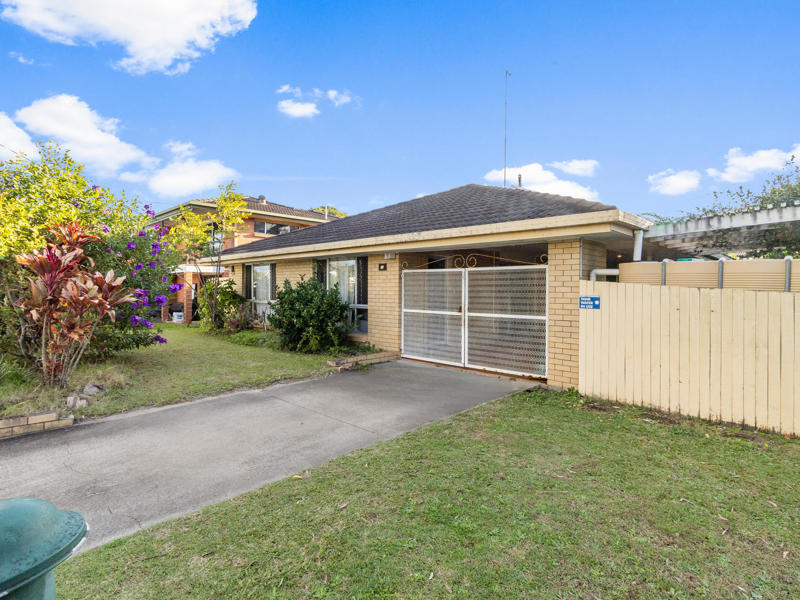 15 GREVILLIA AV, SOUTHPORT QLD 4215, 0房, 0浴, House