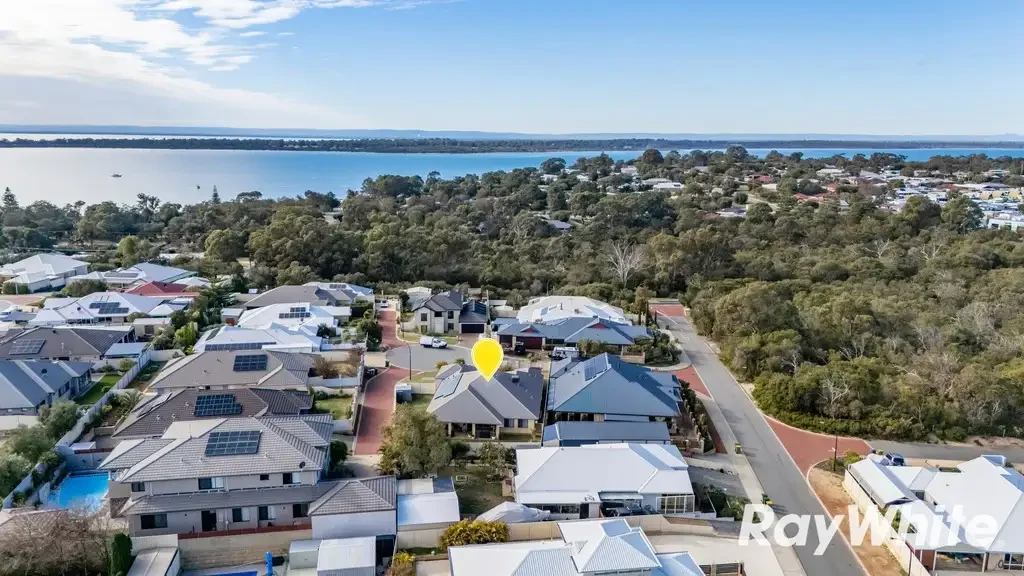 Dawesville 4ਬੈੱਡਰੂਮ Multi-Generational Living Spaces - Exceptional Size & Value