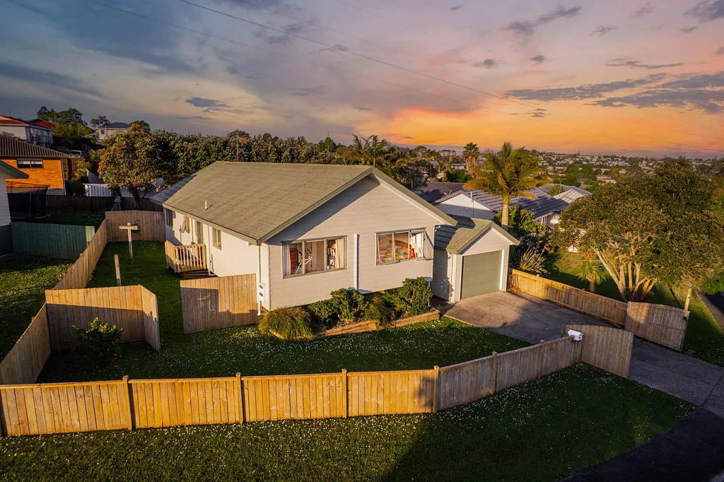 11 Killygordon Place, Massey, Waitakere City, Auckland